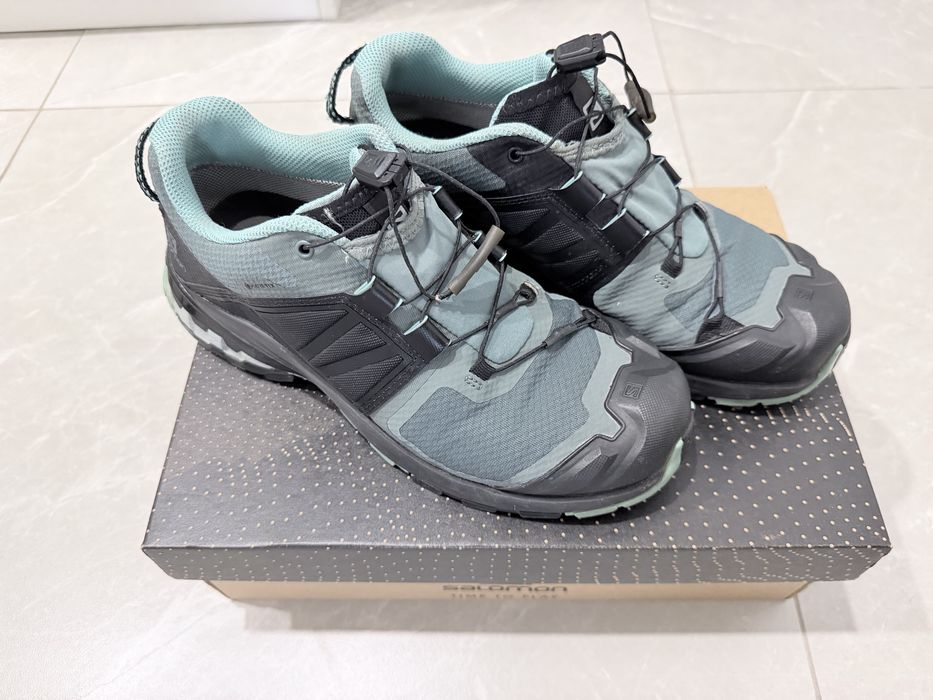 Продам трекинговые Salomon