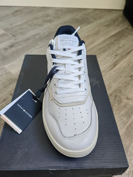 Кроссовки Tommy hilfiger