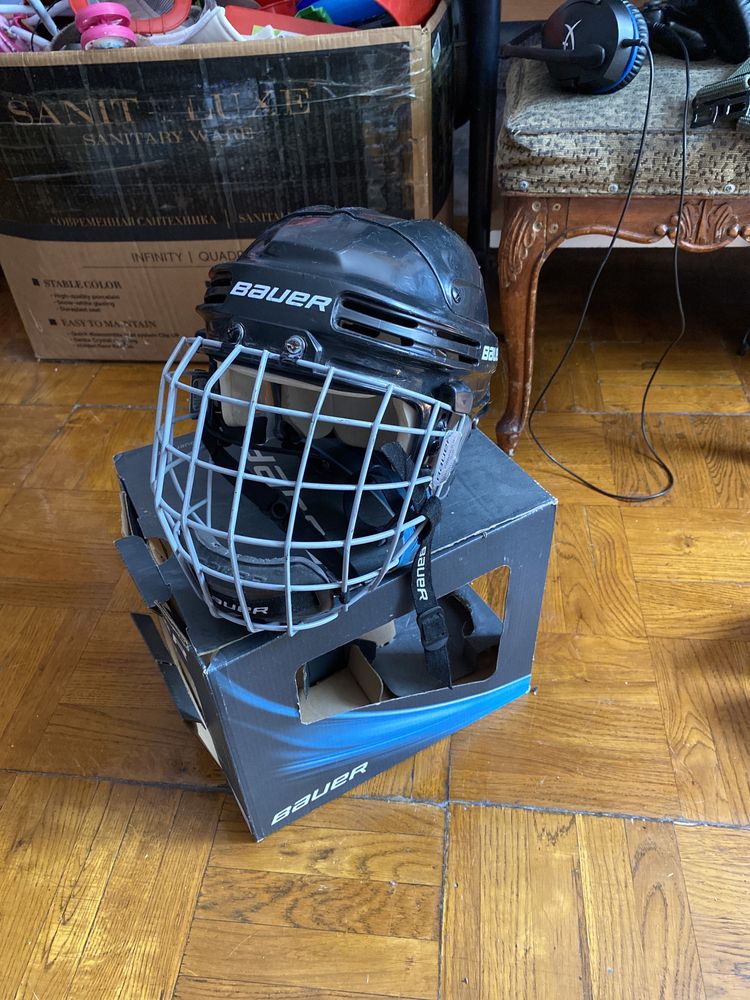 Bauer 4500 Hockey Helmet Combo