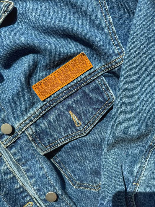 Джинсовая куртка