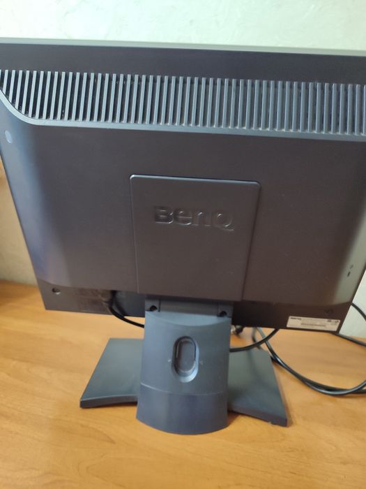 Монитор BenQ, в отличном состоянии
