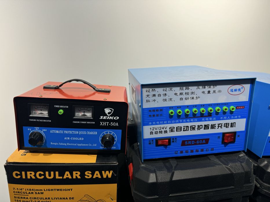 Зарядный устроиства для авто