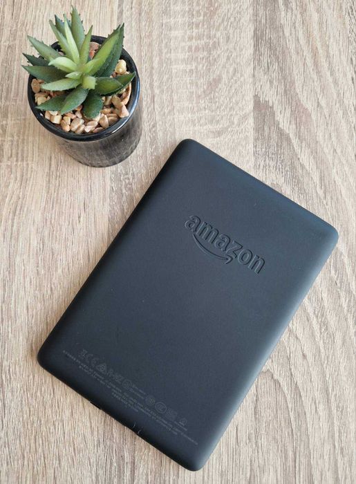 БЕЗПЛАТНА ДОСТАВКА Kindle Paperwhite 10th gen електронен четец с подсв