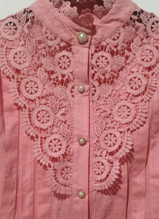 Дамска дантелена блуза/риза в  бяло, мента или коралово