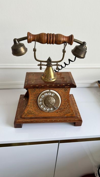 Антиквариат телефон