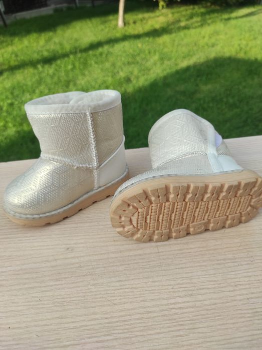 Детская обувь для девочек