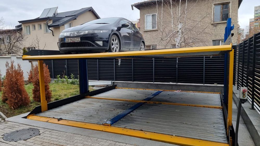 Паркинг система / подемник за коли