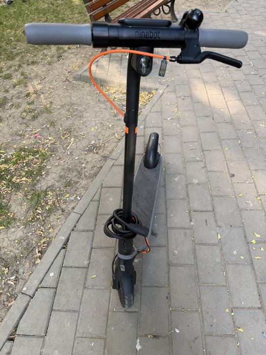 Trotineta electrica  Ninebot Kickscooter E2 Plus