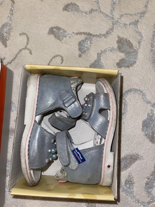 Детская обувь для девочек