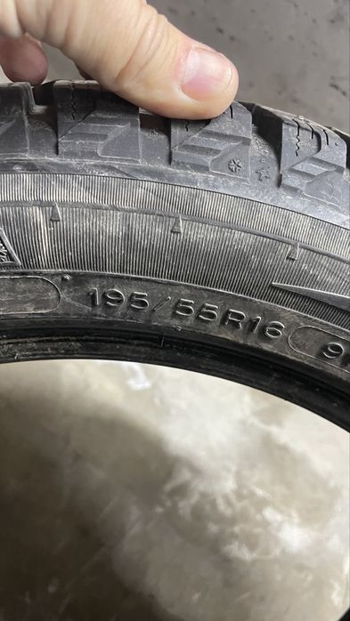 Продам резину шипы Mishelin.