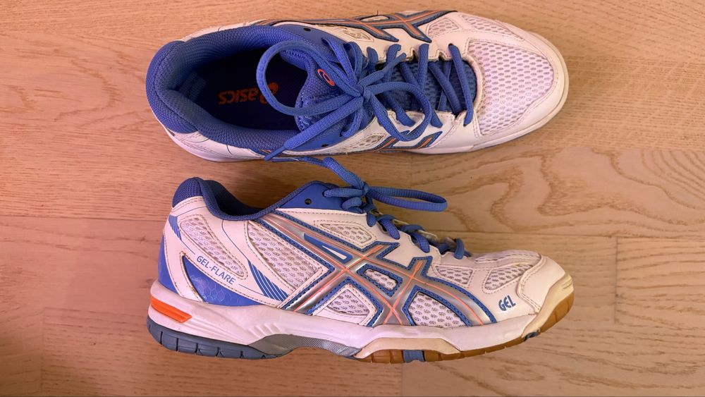 Спортни обувки Asics