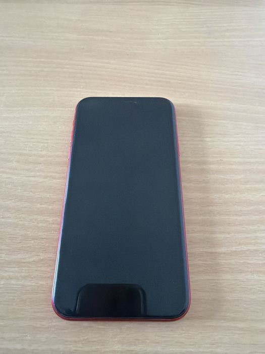 iPhone XR гарантия есть