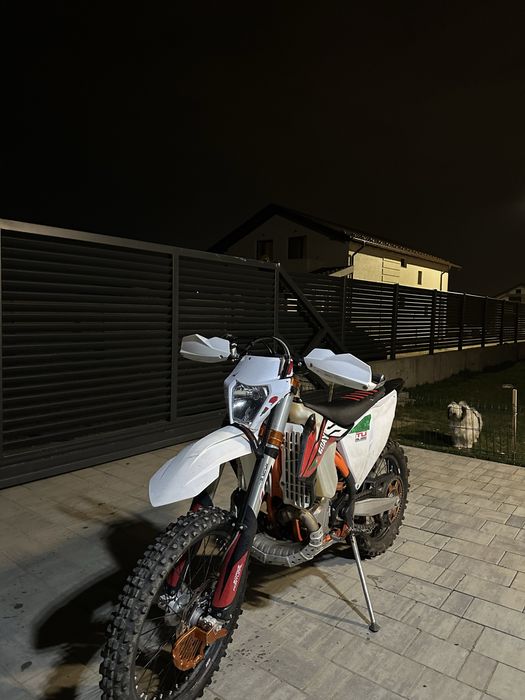 Ktm 250 tpi six days(schimb cu masina de 16,+ diferenta din partea mea