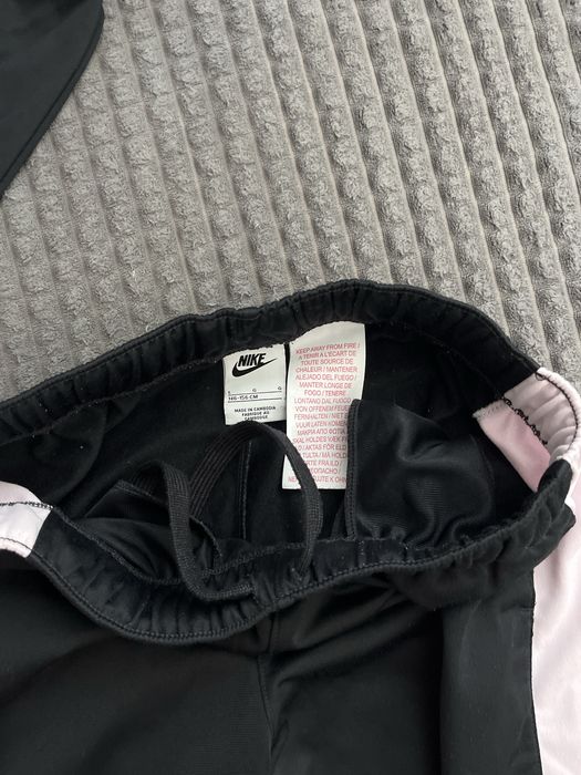 Екип на найк/nike(оригинален!!)