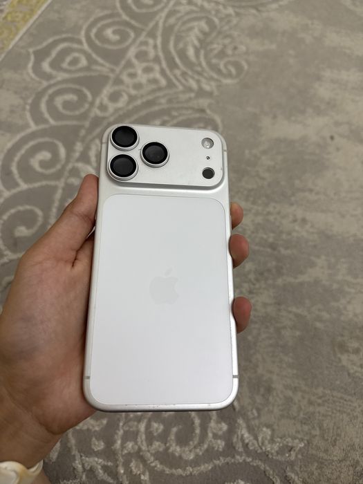 Iphone 17 pro max silver с гарантией