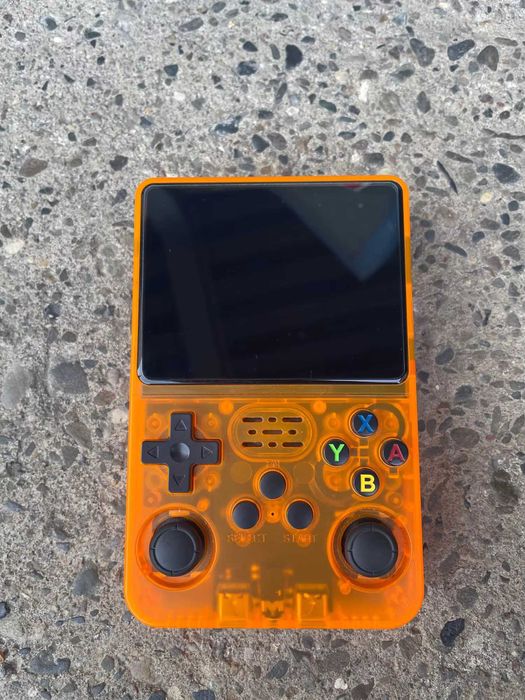 Consola portabila R36S 64 GB/128 GB noua plina cu jocuri retro