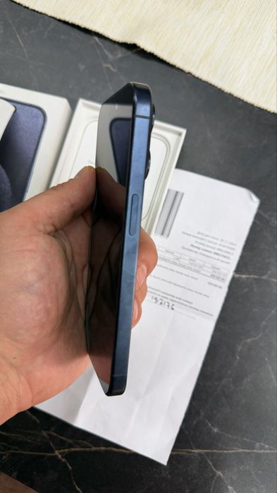 Продам iphone 15 pro 128 gb sim+esim