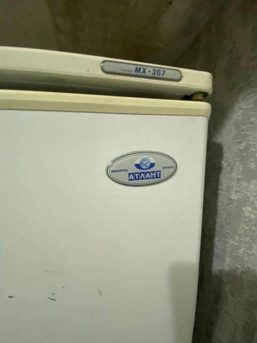 Продам рабочий холодильник