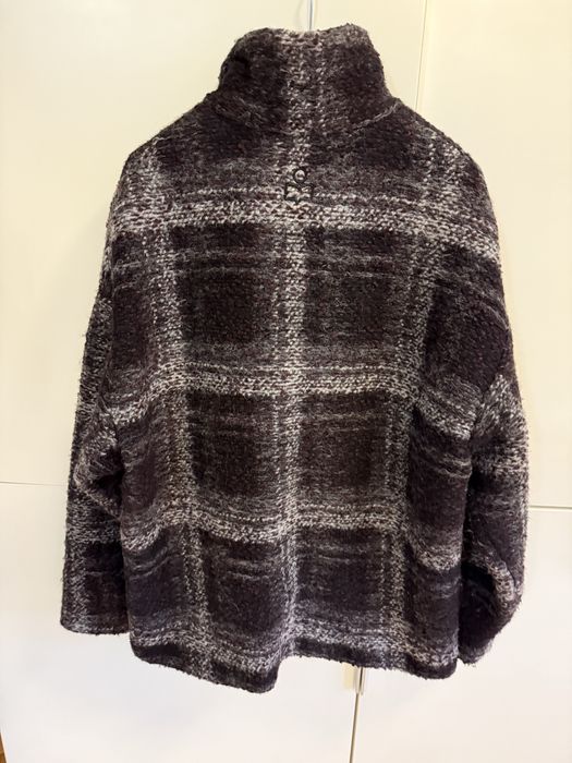 Късо дамско палто