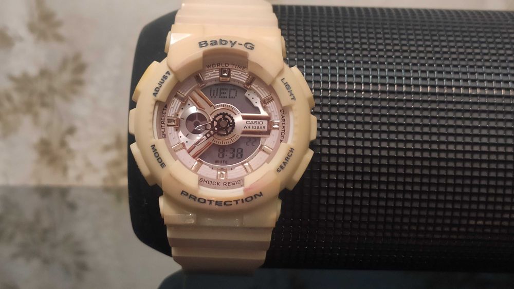 Casio Baby-G (model BA-110) - с хронографом