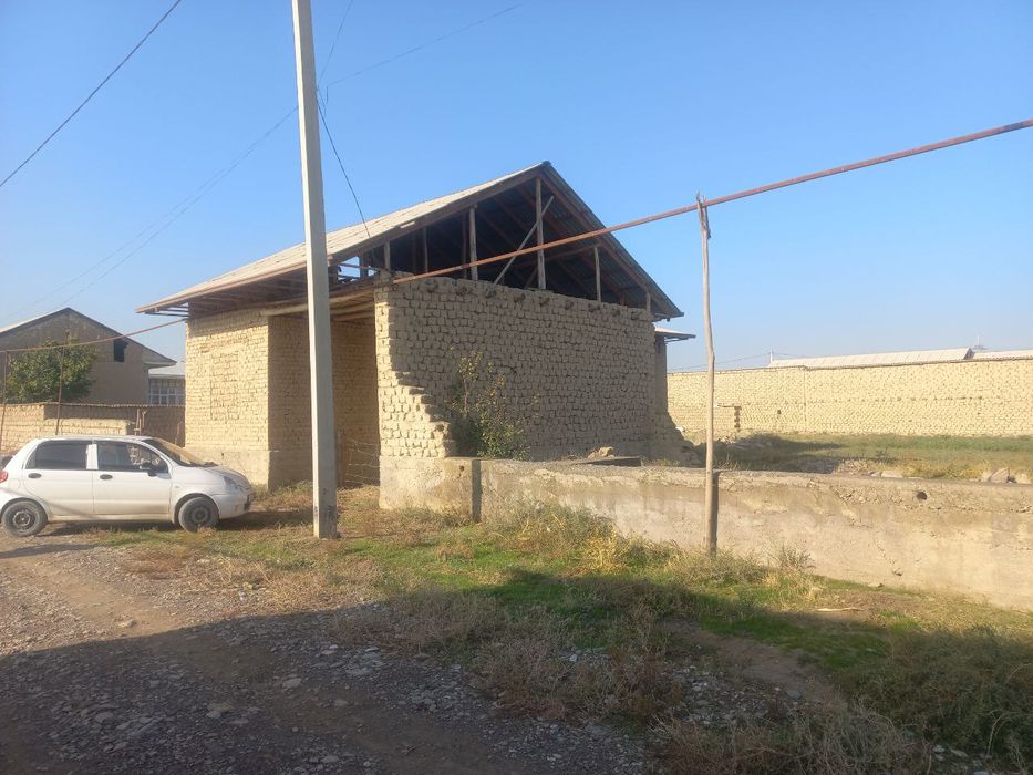 Олмачи махалласида учаска сотилади 8 сотих