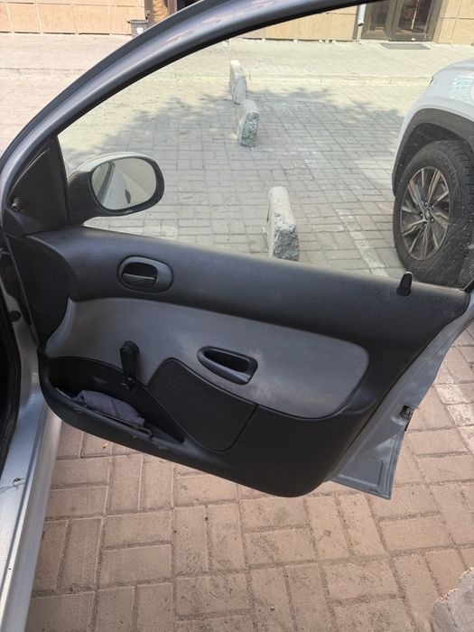 Peugeot 206 155 тыс км АКПП