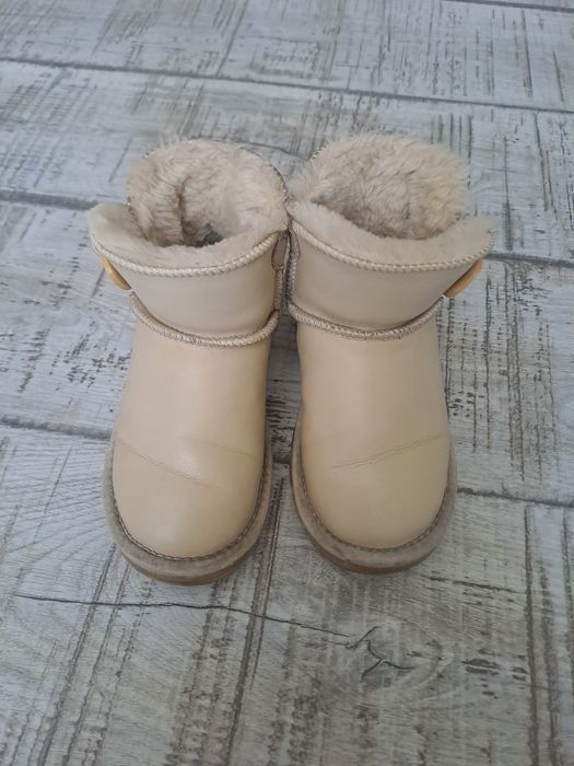 Детские зимние угги