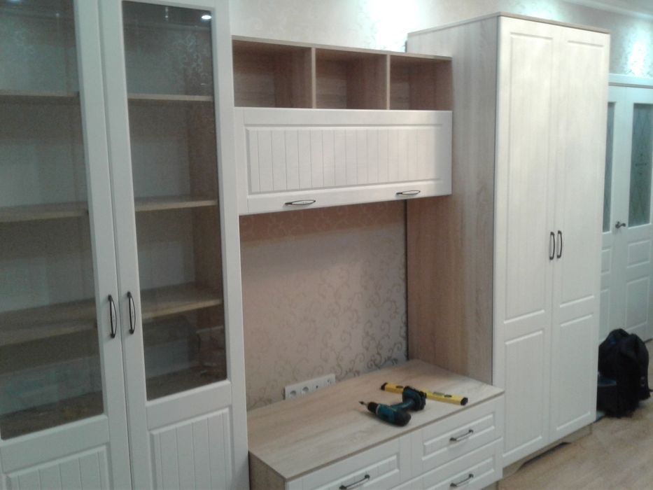 ЛИДЕР УСЛУГ. Ремонт мебели. Мебельщик.