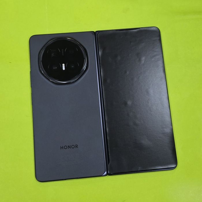 ***КАТО НОВ 512GB Honor Magic V6 Yettel Гаранция 4г. 2030 Black | Черен