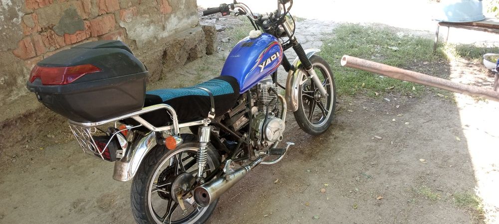 Продам мотик  на ходу