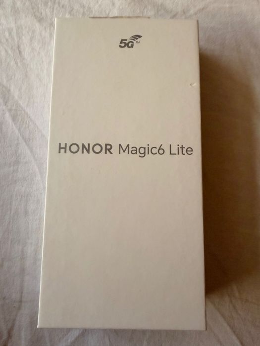 HONOR Magic6 Lite 5G (8/256 GB).