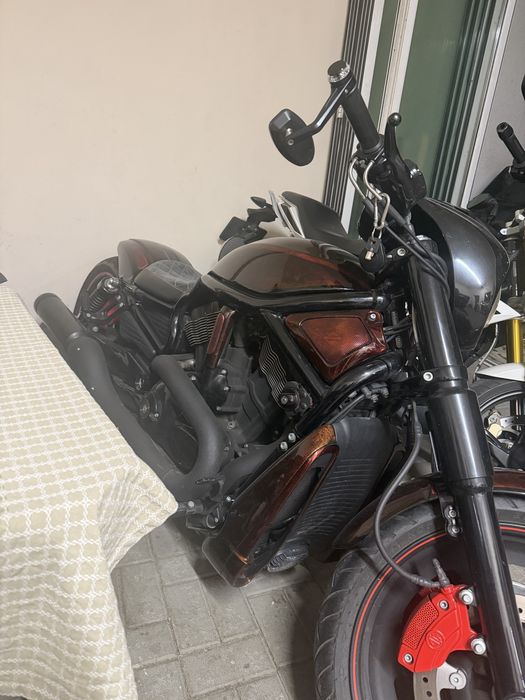 Harley davidson v-rod /night road special
