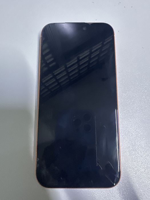 Apple IPhone 17 Pro (только e-sim) (Есик)  лот 101/8885