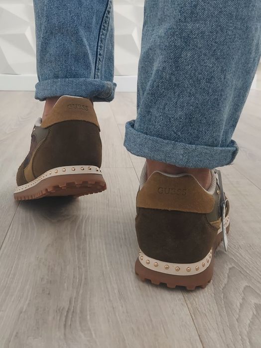 Оригинални маратонки GUESS, 38.