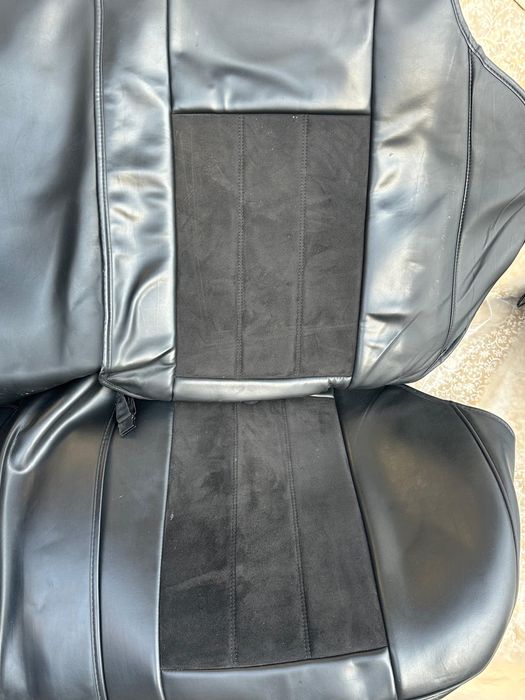 Продам чехлы на машину