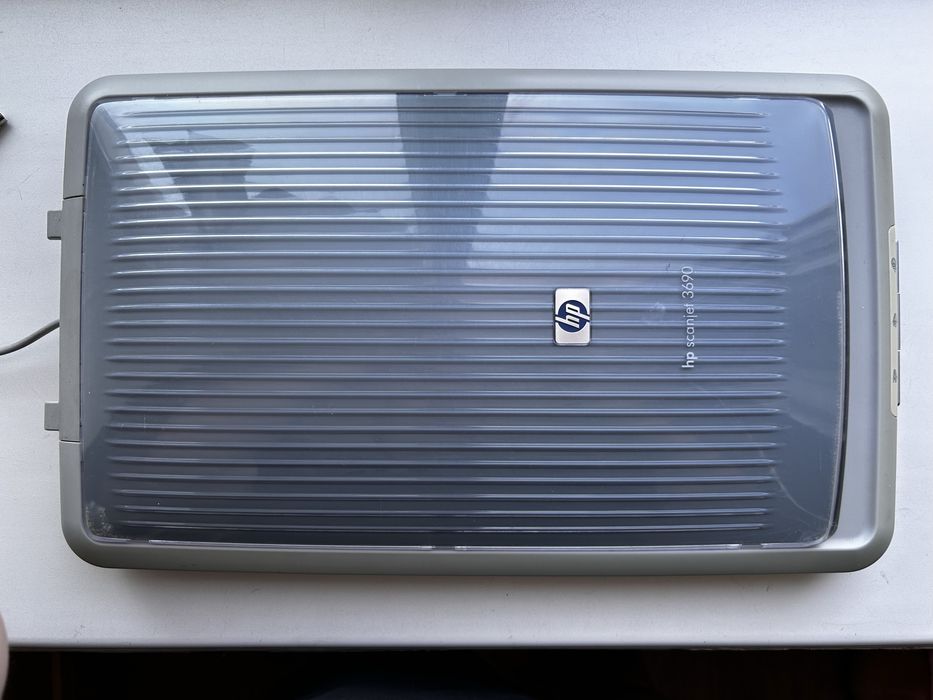 Сканер HP Scanjet 3690