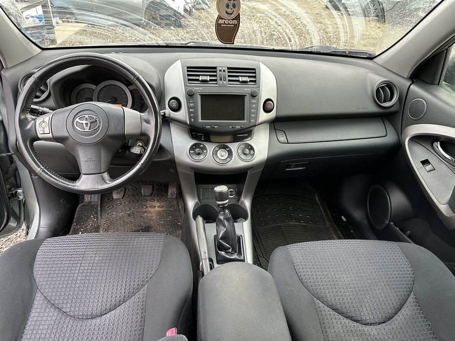 Тойота Рав 4 Toyota Rav4 2.2 dcat 177 кс На Части!