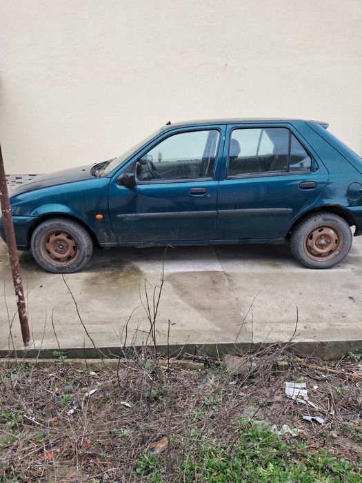 Ford Fiesta 1.6 Бензин климатик