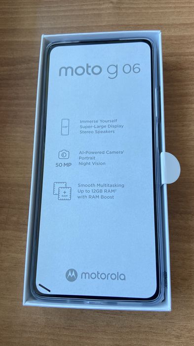 Телефон Motorola moto g 06 128gb нов гарaнция до 26.05.2028г.