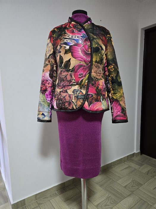 Geaca cu imprimeu floral, cu buzunare laterale