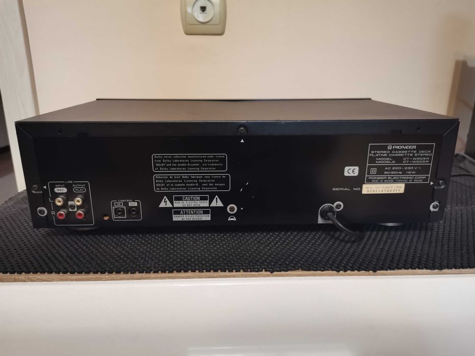 Касетен дек Pioneer ct w205r