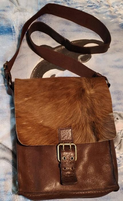 Продавам Кожена чанта