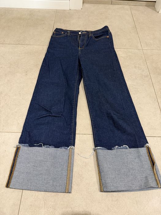 Сини дънки Zara.