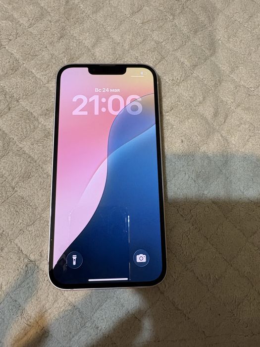 Продам iPhone 13, 128 GB.