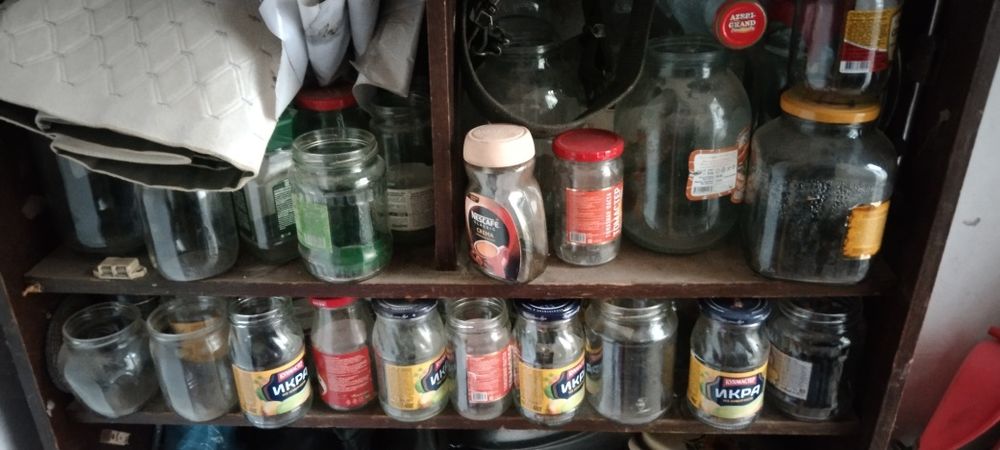 Срочно продам банки 400 грамовые по 50 тенге