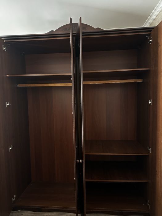 Продам шкаф в хорошем состоянии