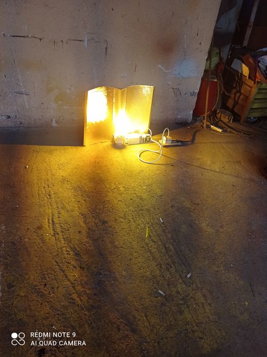 Комплект осветление за цъфтеж и растеж в оранжерии