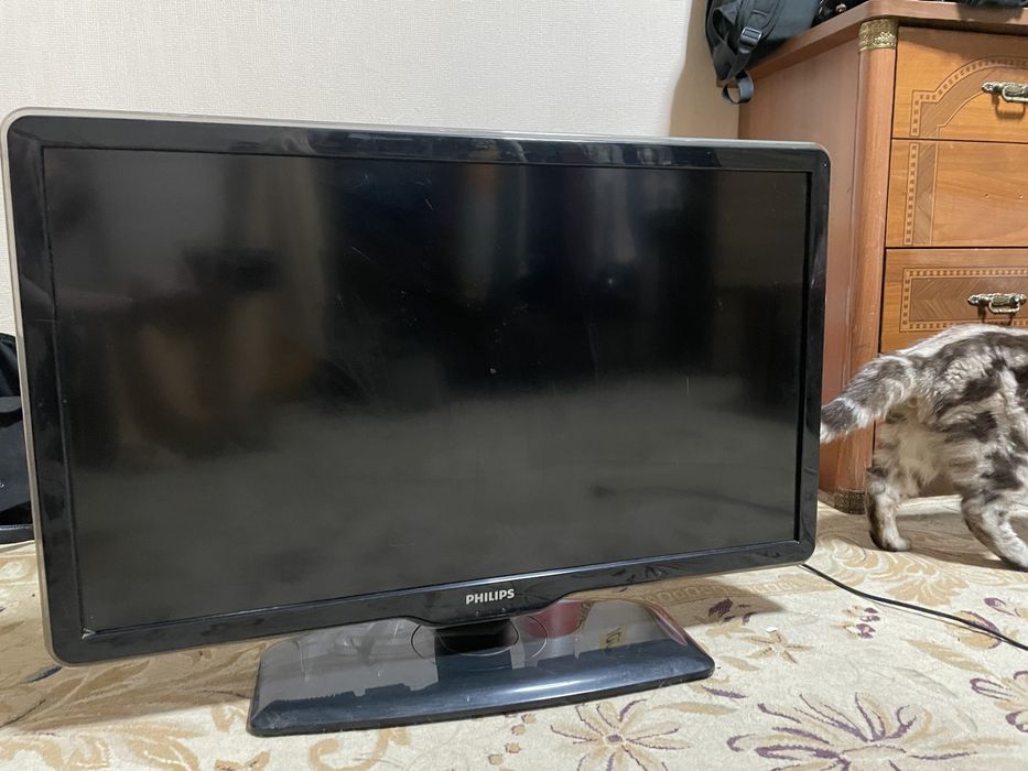 Телевизор Philips 32” Full HD