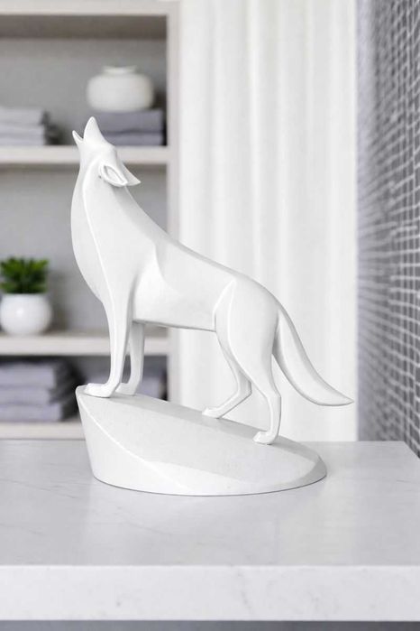 Statueta Ornamentala in Forma de Lup