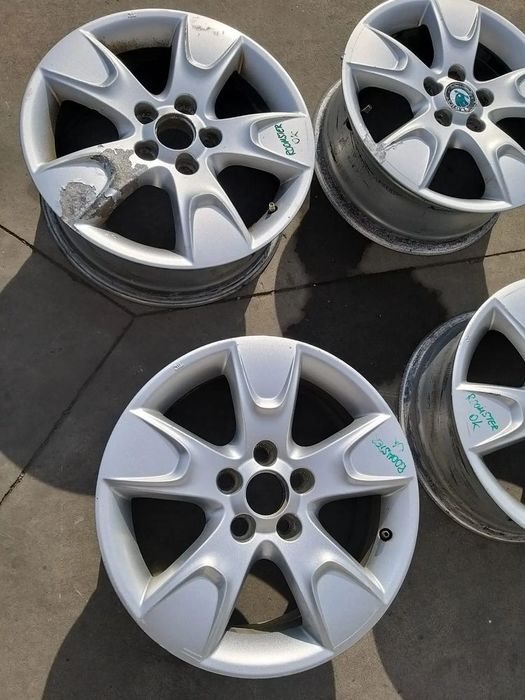 Set jante aliaj r15 skoda roomster 5j 5j7601025